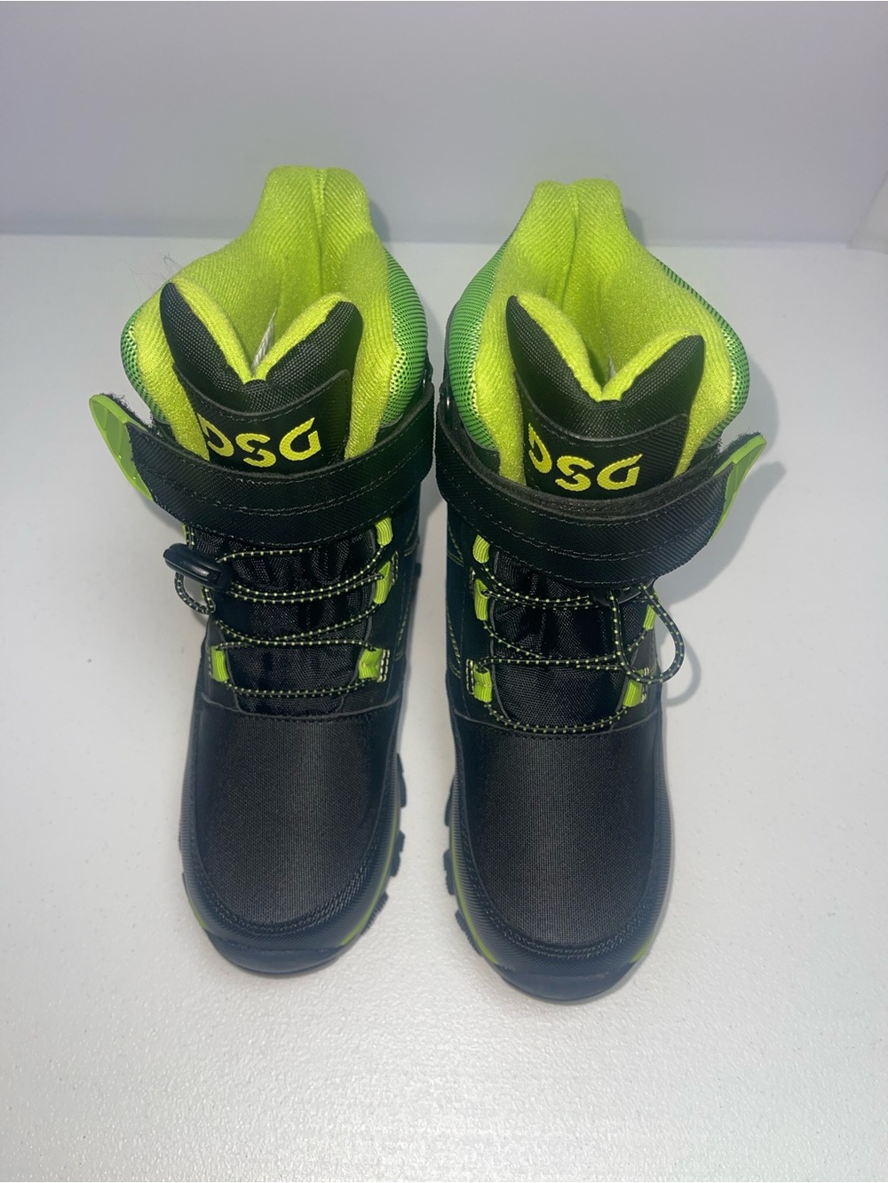 DSG Black and Lime Kids High-Top Boots